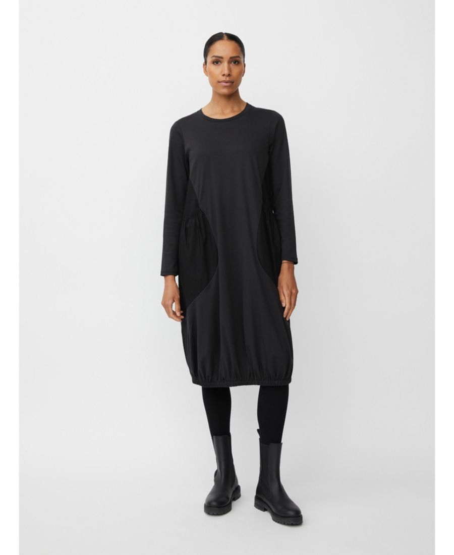 Женское платье MaNyphira с длинными рукавами и свободным кроем Masai Copenhagen, Black
Женское платье MaNyphira с длинными рукавами и свободным кроем Masai Copenhagen, Black
