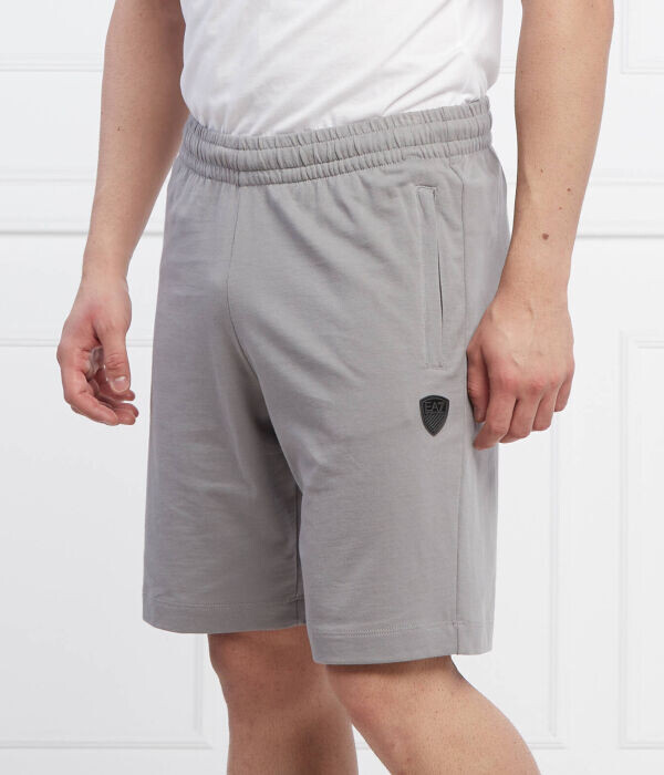 Шорты-бермуды мужские Ea7 на резинке, серый
Шорты-бермуды мужские Ea7 на резинке, серый