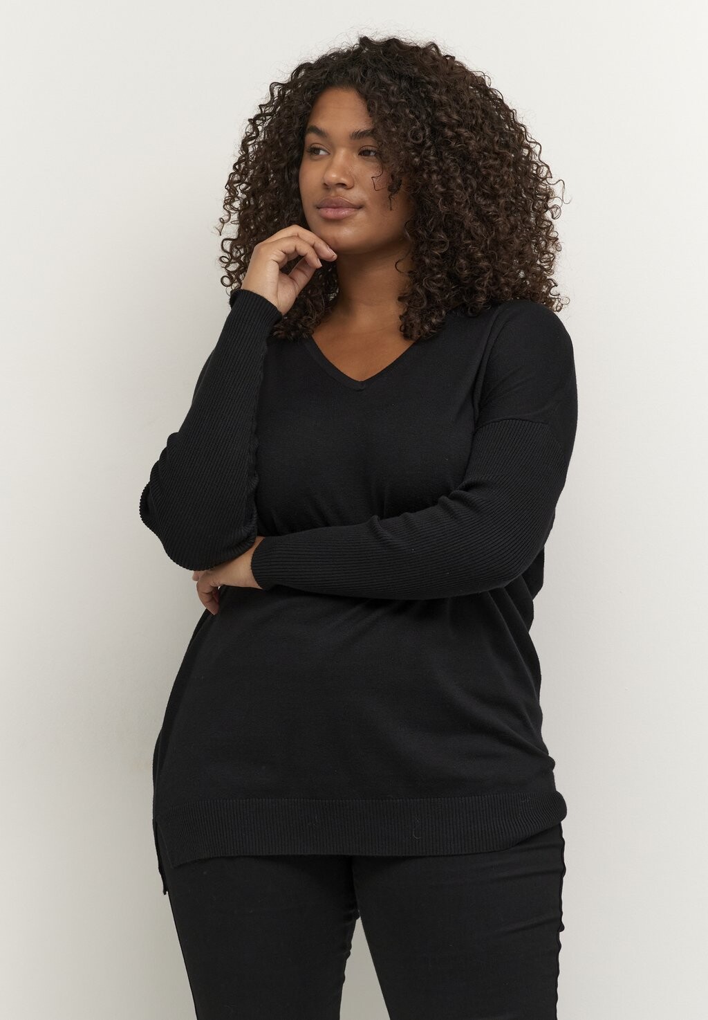 Свитшот Kaffe Curve MACHI, цвет black deep
Свитшот Kaffe Curve MACHI, цвет black deep