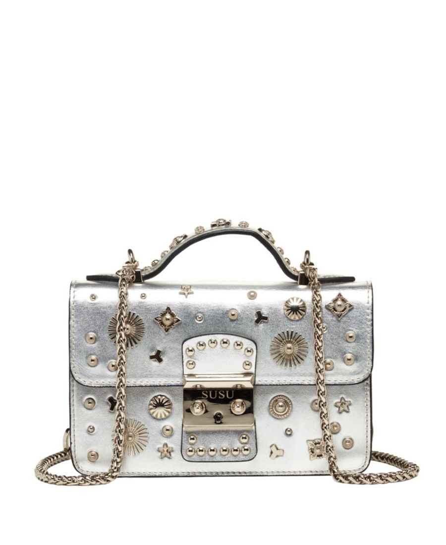 Маленькая кожаная сумка через плечо, украшенная заклепками, с верхней ручкой, структурированная сумка SUSU, Silver/metallic silver
Маленькая кожаная сумка через плечо, украшенная заклепками, с верхней ручкой, структурированная сумка SUSU, Silver/metallic silver
