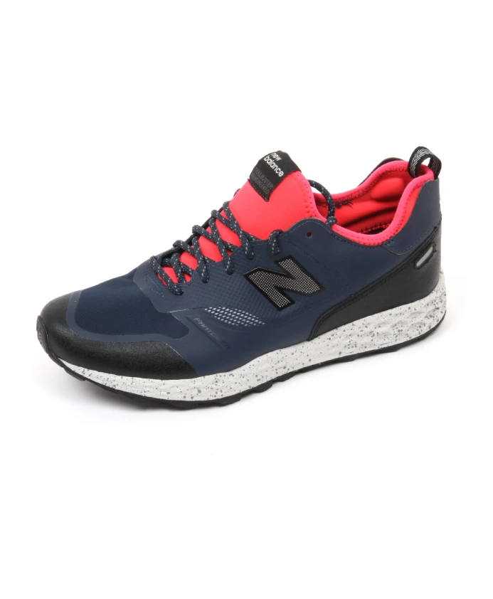 Усовершенствованные кроссовки для бега по пересеченной местности Trailbuster New Balance, синий
Усовершенствованные кроссовки для бега по пересеченной местности Trailbuster New Balance, синий