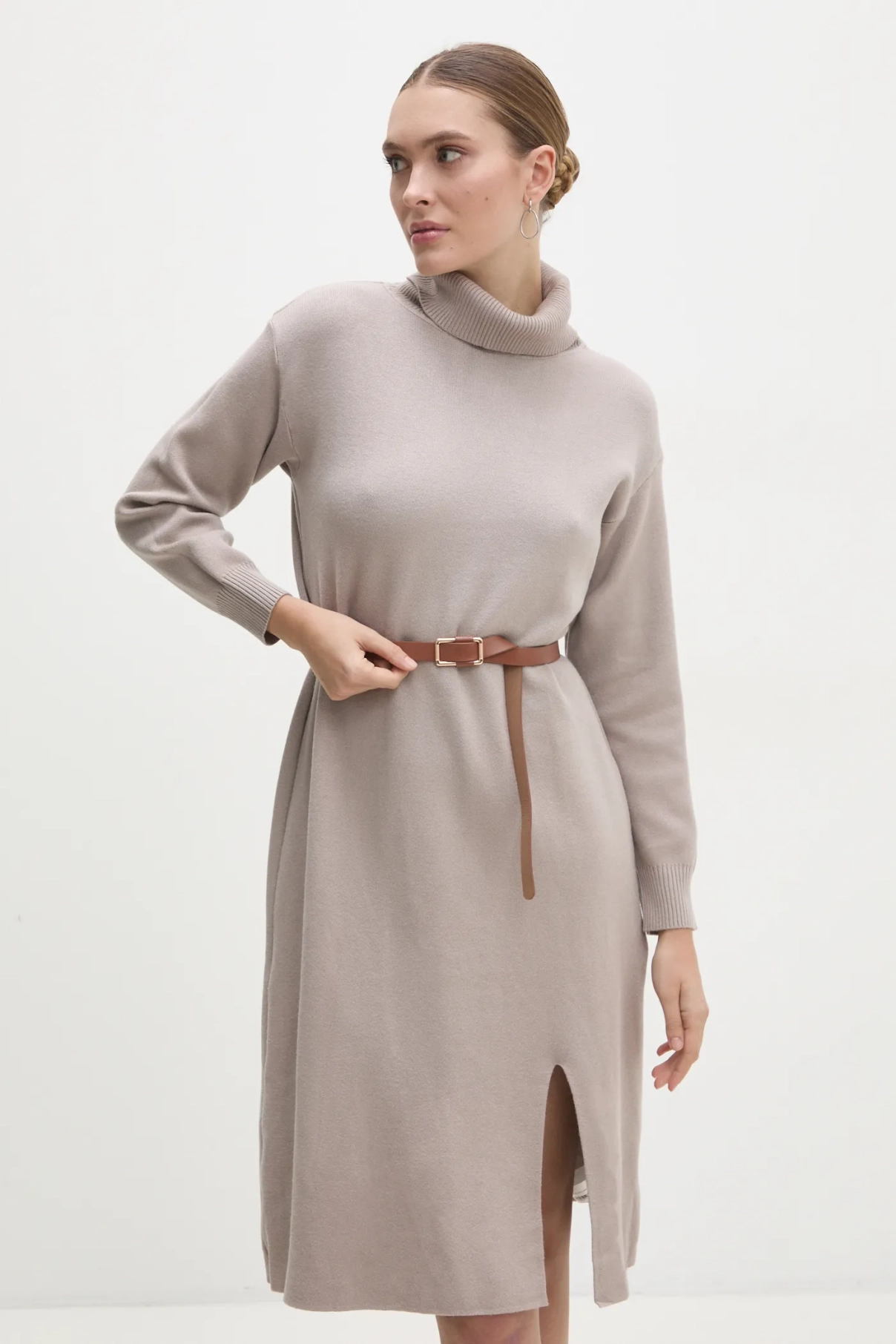 Платье Answear Lab, серый
Платье Answear Lab, серый