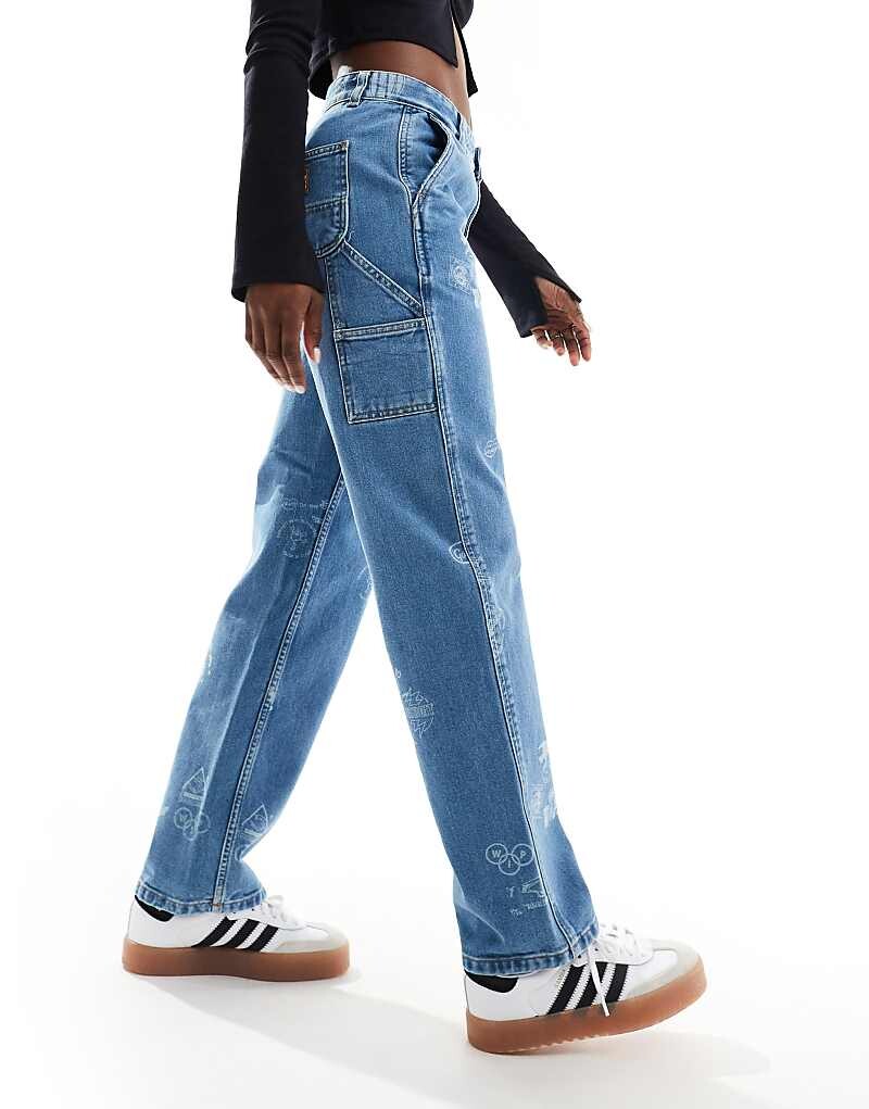 Белые джинсы свободного кроя с принтом Carhartt WIP Stamp
Белые джинсы свободного кроя с принтом Carhartt WIP Stamp