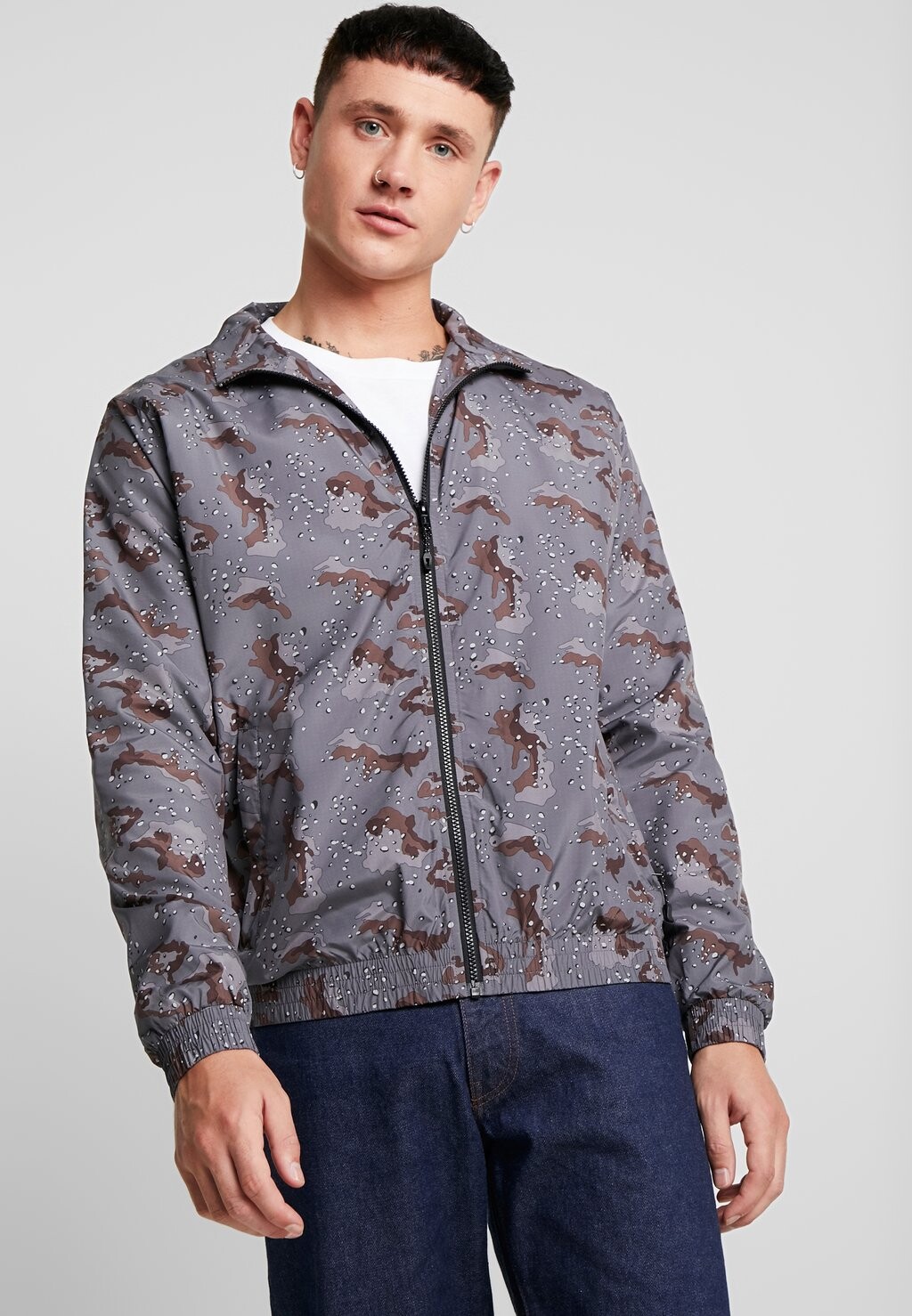 Тренировочная куртка Urban Classics, цвет darkdesert
Тренировочная куртка Urban Classics, цвет darkdesert