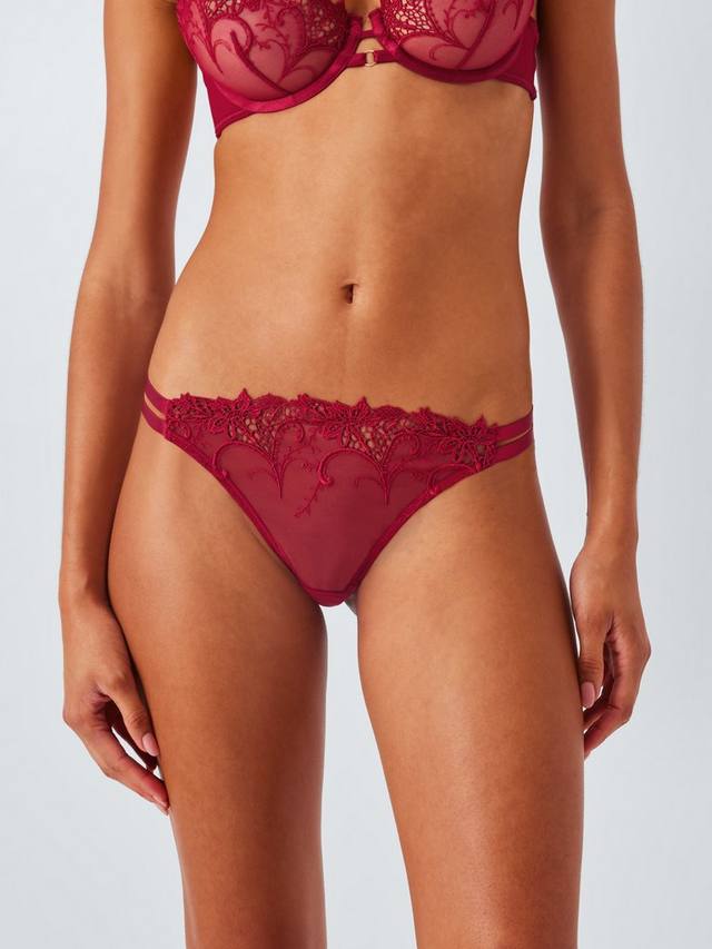 Ажурные трусики Alexis Guipere с вышивкой John Lewis, Claret Red
Ажурные трусики Alexis Guipere с вышивкой John Lewis, Claret Red