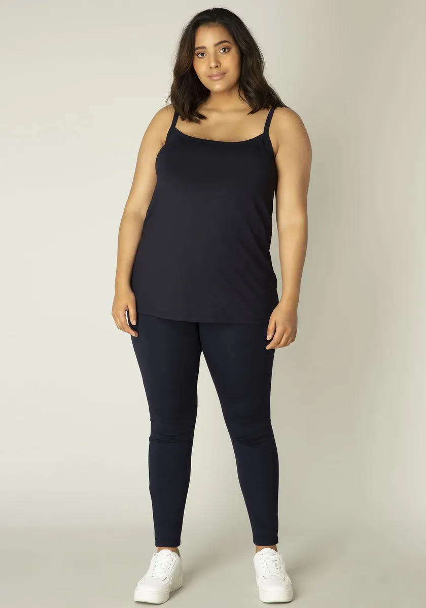 Топ пышного спагетти базового уровня "Alexa", регулируемые бретели Base Level Curvy, цвет морской волны
Топ пышного спагетти базового уровня "Alexa", регулируемые бретели Base Level Curvy, цвет морской волны