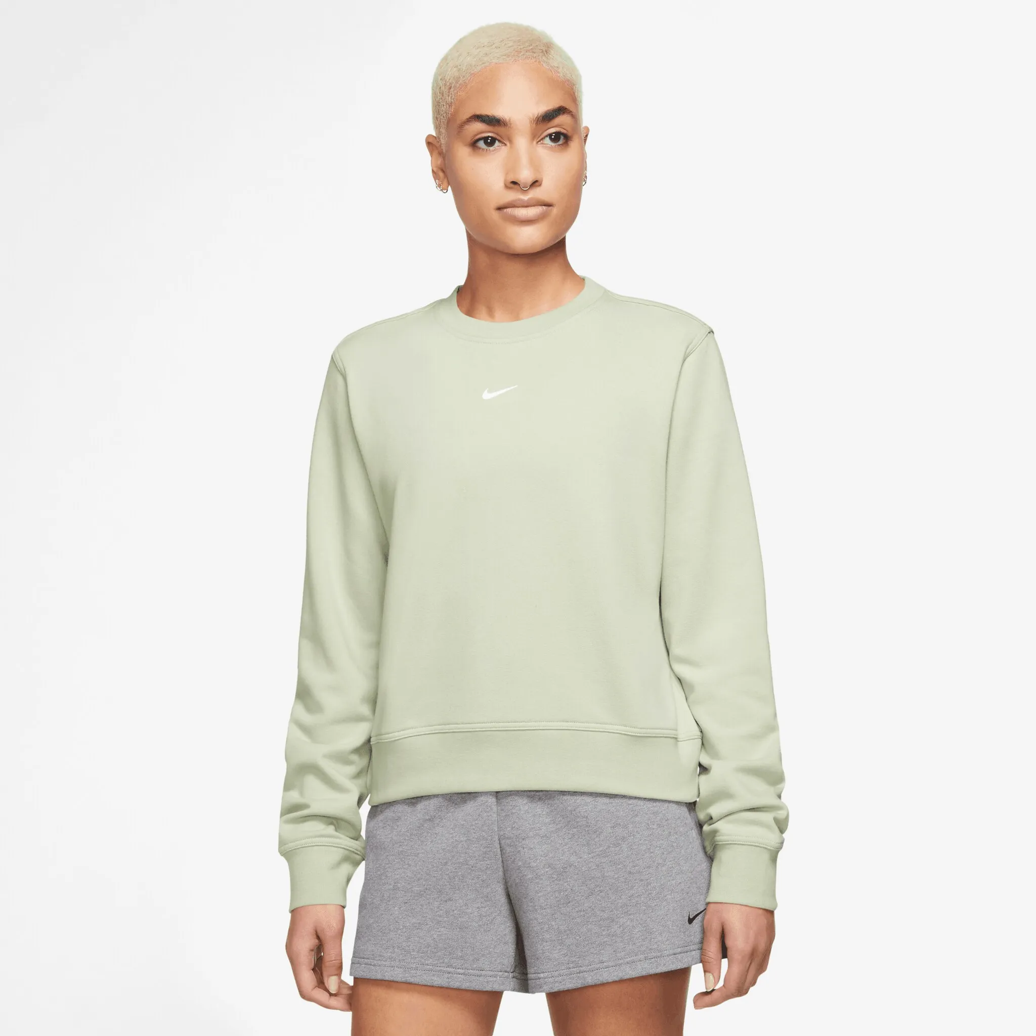 Тренировочная рубашка Nike "DRI-FIT ONE WOMEN'S LONG-SLEEVED CREW NECK TOP", белый
Тренировочная рубашка Nike "DRI-FIT ONE WOMEN'S LONG-SLEEVED CREW NECK TOP", белый