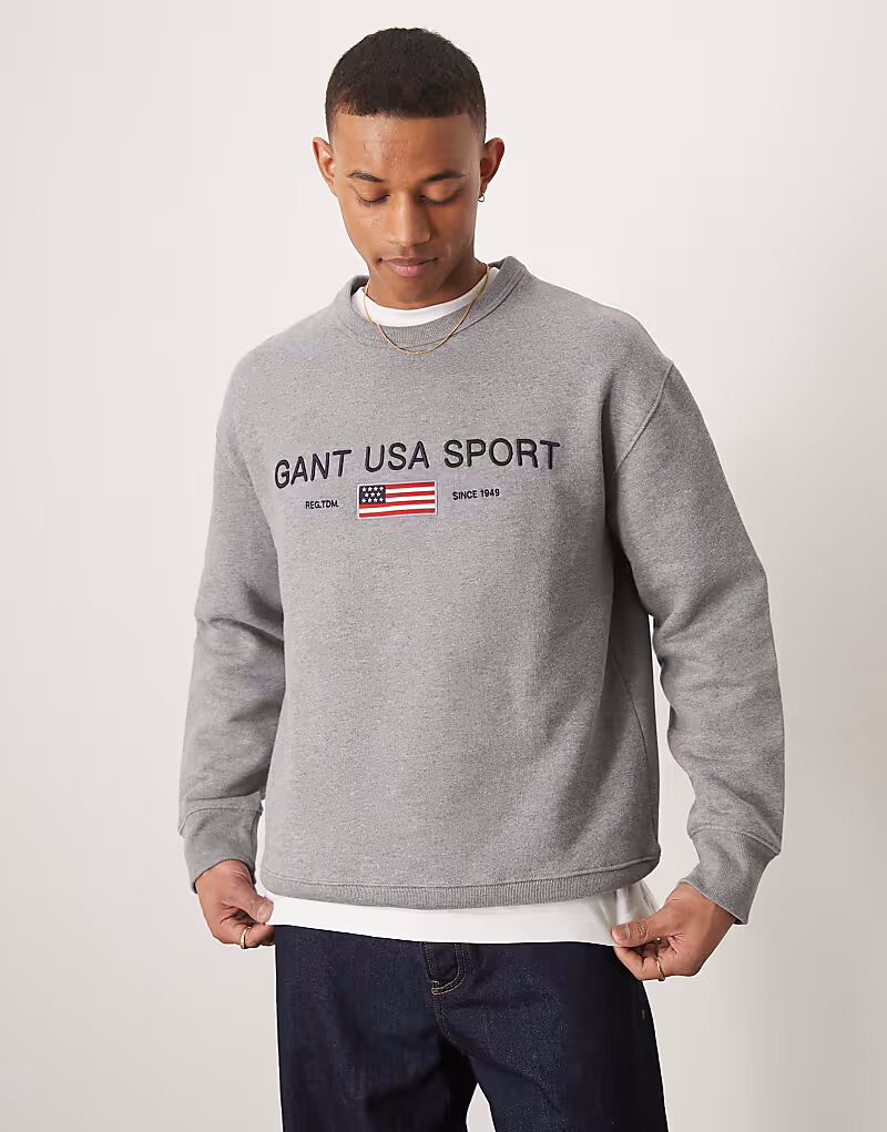 Спортивная толстовка свободного кроя GANT USA Sport серого меланжевого цвета с вышитым логотипом
Спортивная толстовка свободного кроя GANT USA Sport серого меланжевого цвета с вышитым логотипом