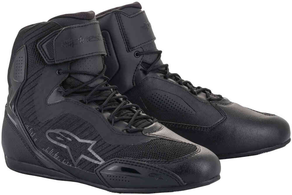 Stella Faster-3 Rideknit Женские мотоциклетные туфли Alpinestars, черный/угольный
Stella Faster-3 Rideknit Женские мотоциклетные туфли Alpinestars, черный/угольный