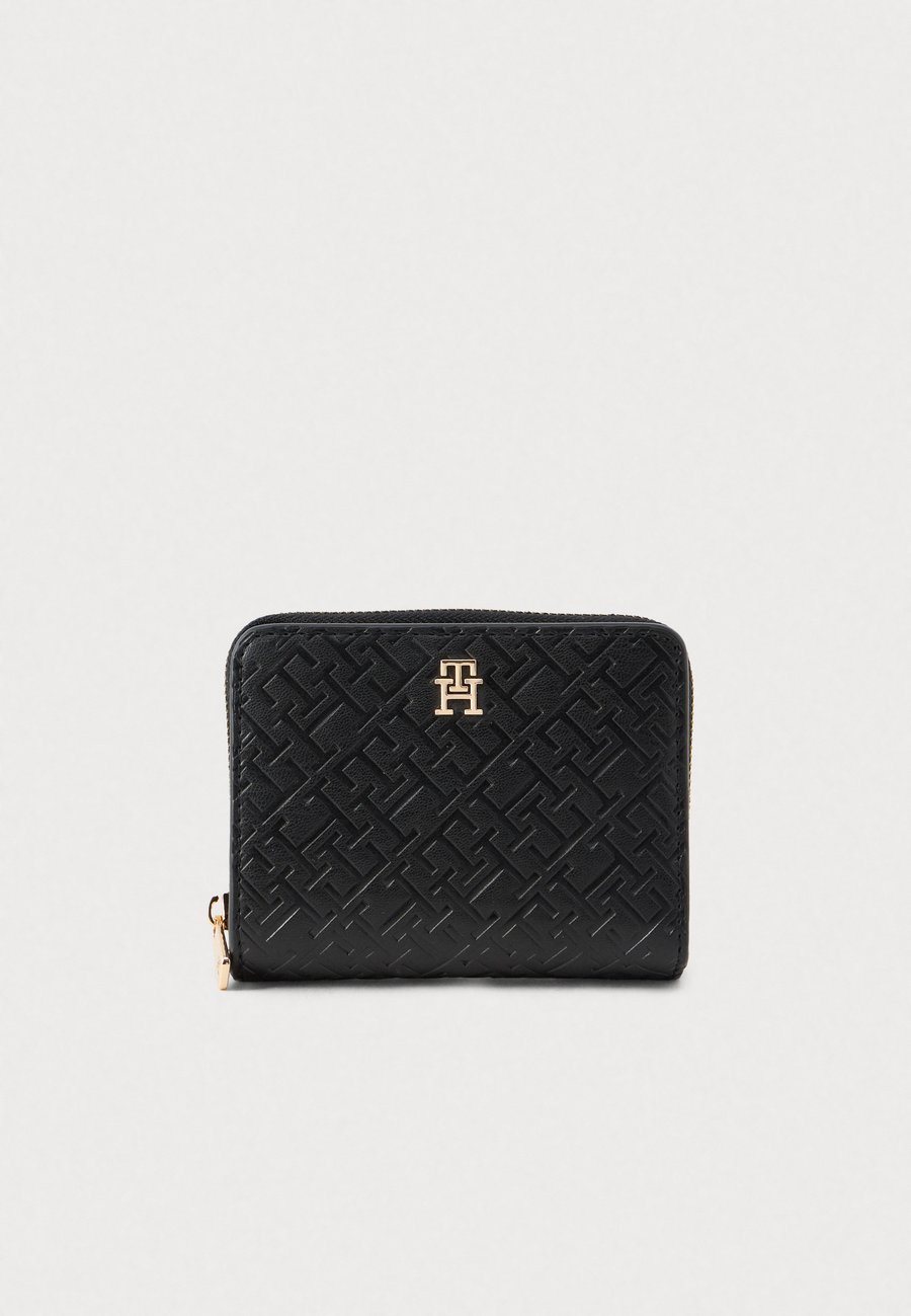 Кошелек Tommy Hilfiger FLAP MONO, Black
Кошелек Tommy Hilfiger FLAP MONO, Black