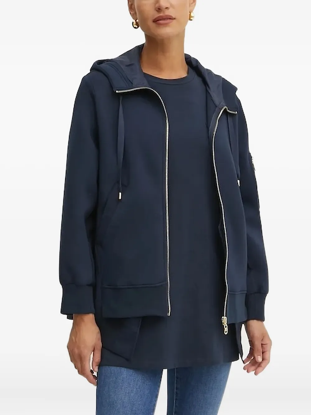 Толстовка с капюшоном на молнии LIU JO, синий
Толстовка с капюшоном на молнии LIU JO, синий