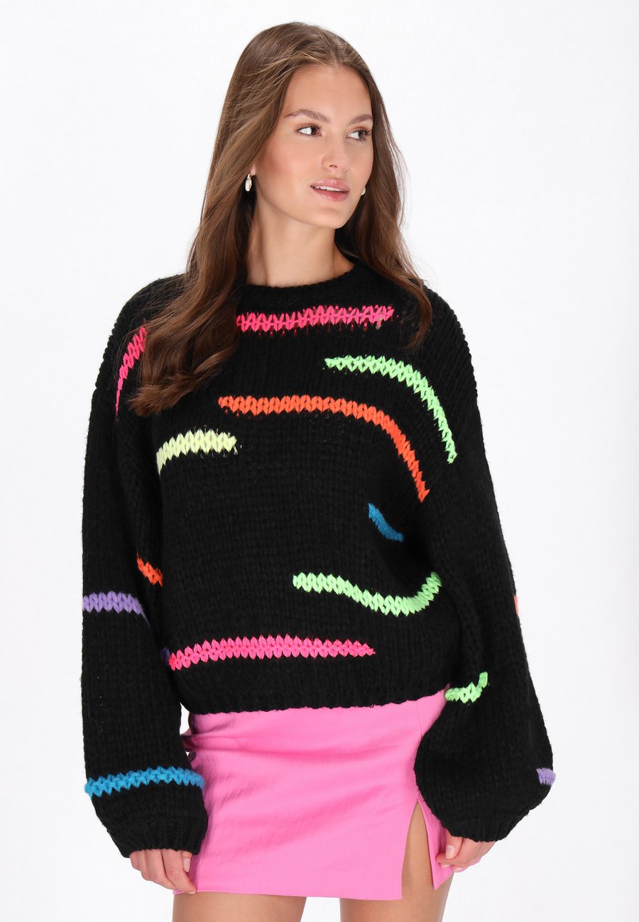 Джемпер myMo Jumper, Black
Джемпер myMo Jumper, Black