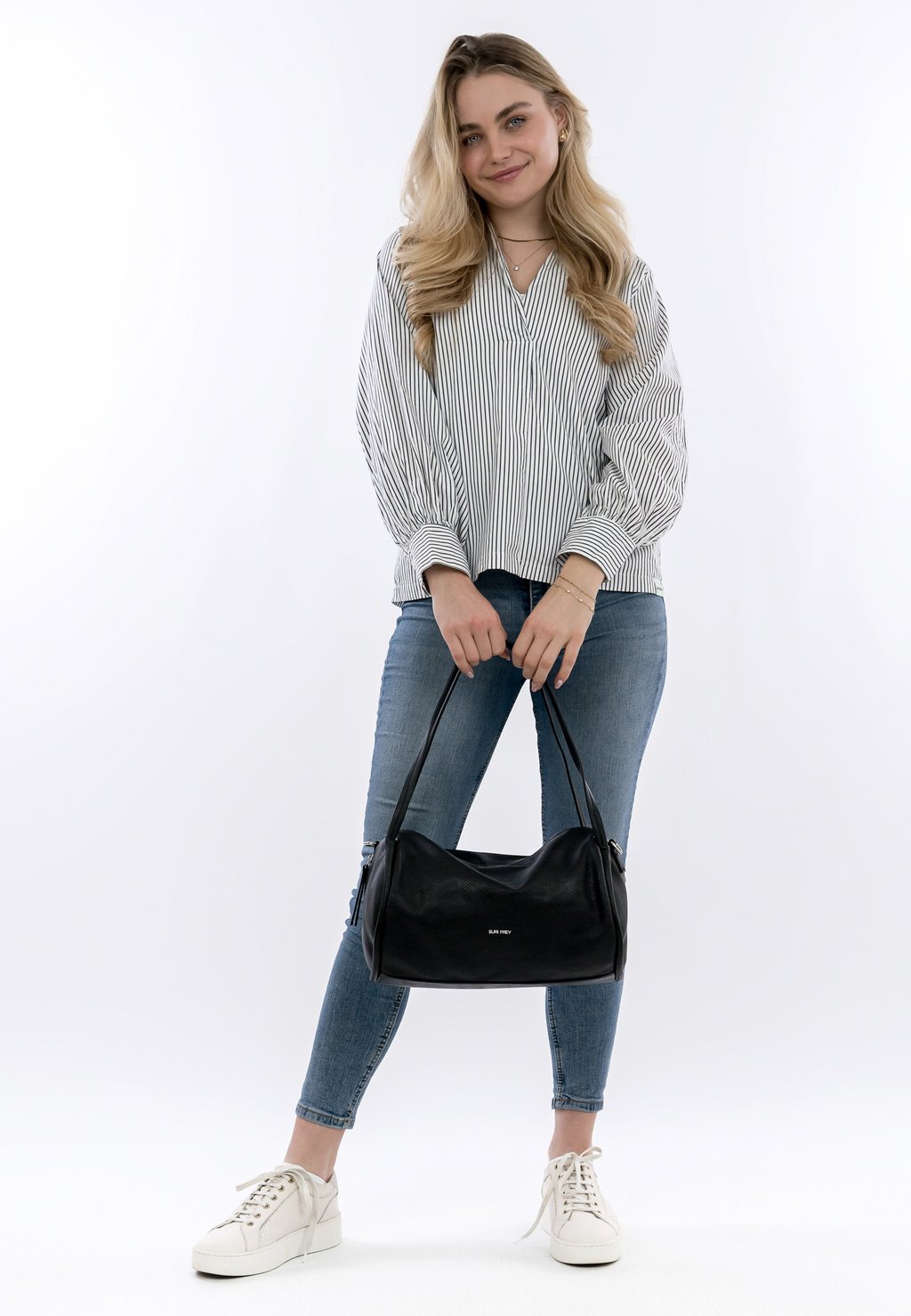 Сумка PATSY SURI FREY, черный
Сумка PATSY SURI FREY, черный
