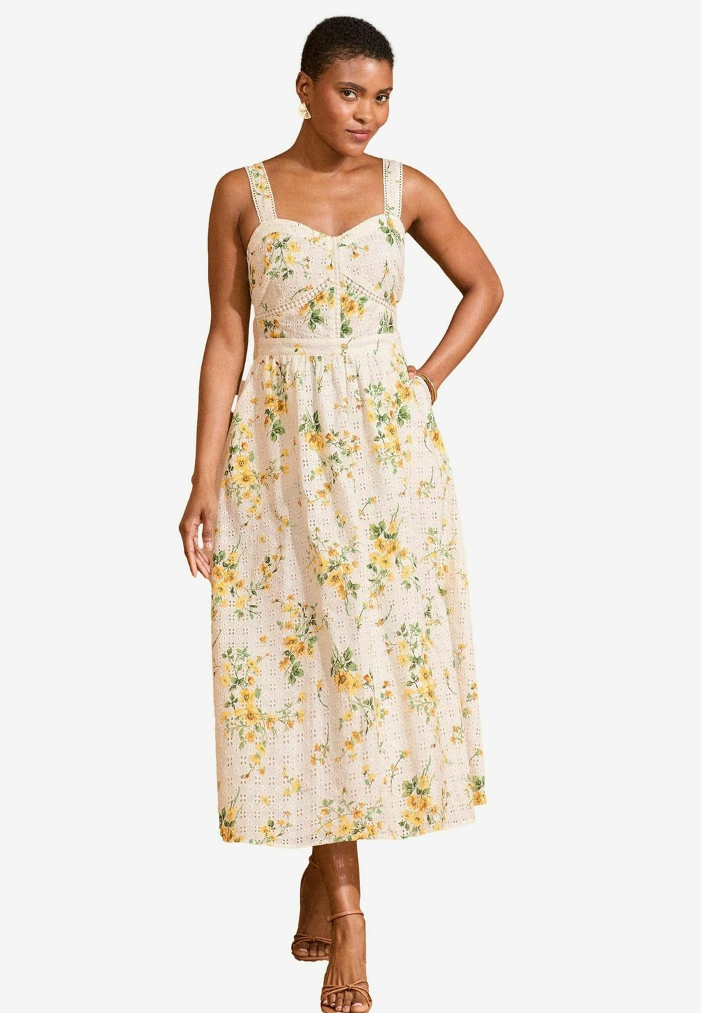 Повседневное платье Love & Roses, белый
Повседневное платье Love & Roses, белый