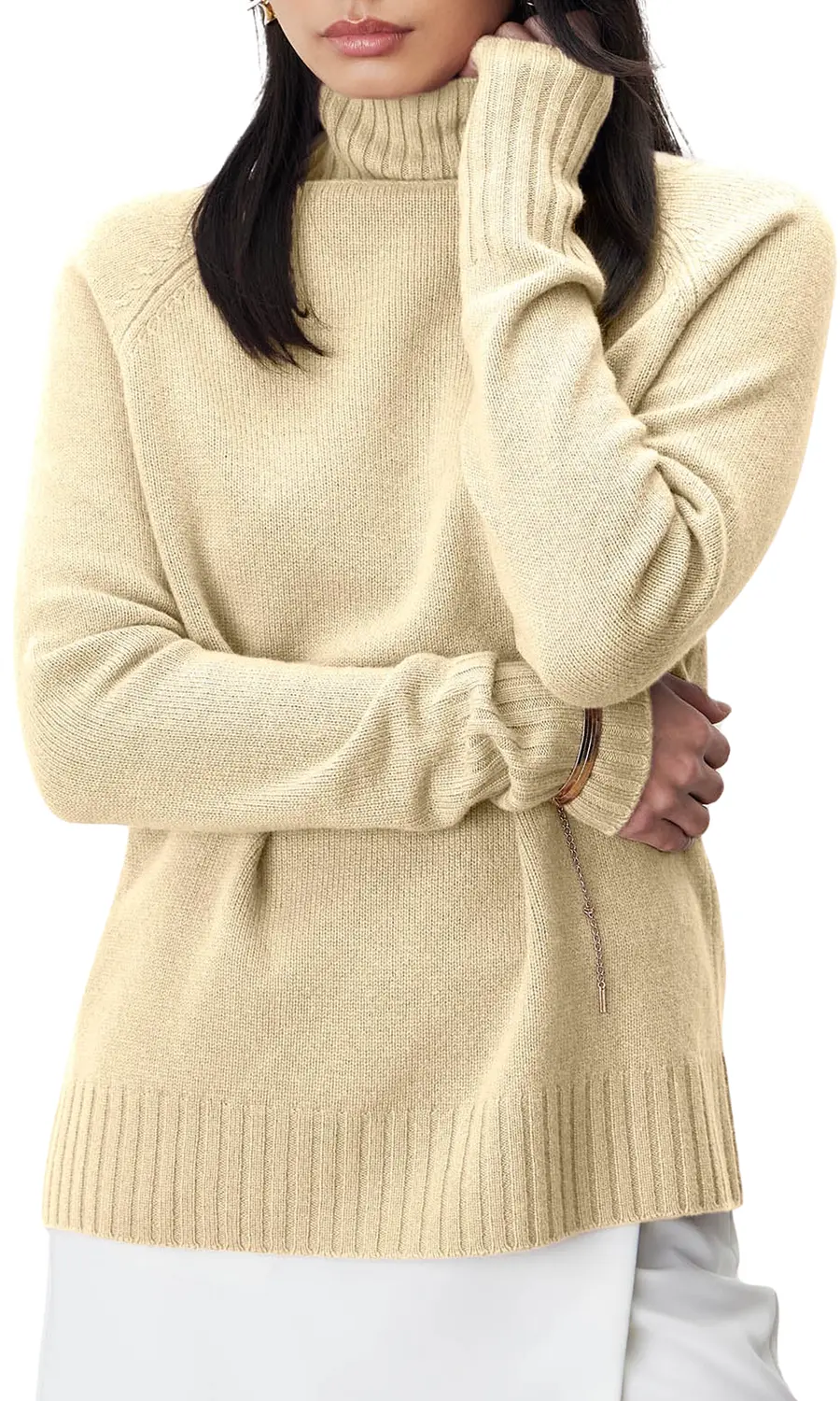 Свободный свитер с высоким воротом Emma Cashmere Italic, кремовый
Свободный свитер с высоким воротом Emma Cashmere Italic, кремовый