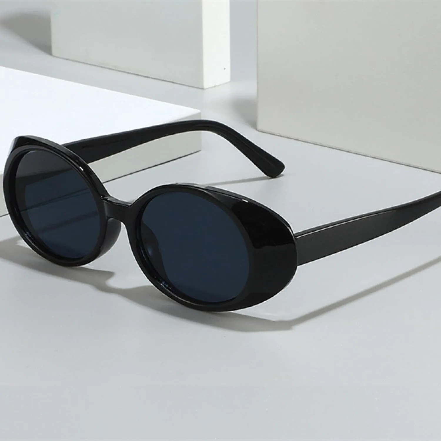 Модные панк-солнцезащитные очки круглые женские, для активного отдыха, с градиентом UV400, мужские ретро, в цвете «конфетный цветок» TVTBBVV, Greenflower
Модные панк-солнцезащитные очки круглые женские, для активного отдыха, с градиентом UV400, мужские ретро, в цвете «конфетный цветок» TVTBBVV, Greenflower