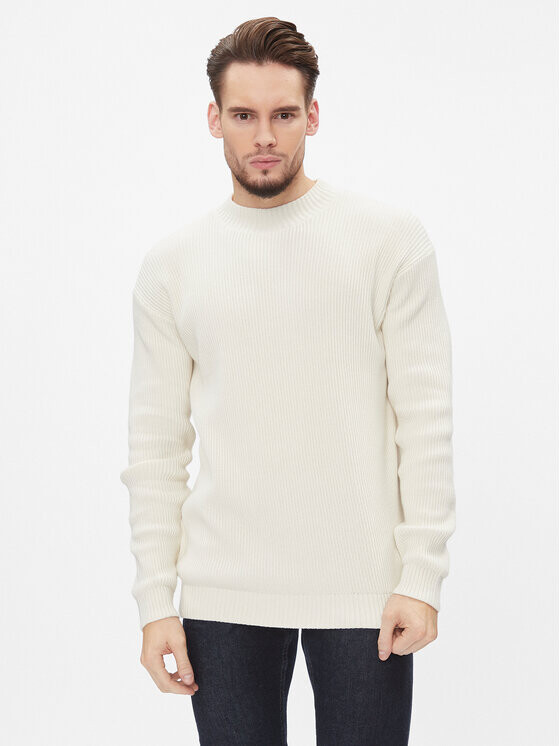 Джемпер мужской Calvin Klein с монограммой на спине, белый
Джемпер мужской Calvin Klein с монограммой на спине, белый