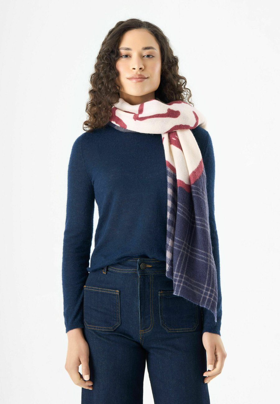 Шарф Codello PRINTED SNOO, Blau/Blue
Шарф Codello PRINTED SNOO, Blau/Blue