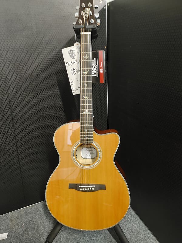 Акустическая гитара PRS SE A50E Angelus with Fishman GT1 Pickup 2018 - 2021 - Natural with Black Gold Burst
Акустическая гитара PRS SE A50E Angelus with Fishman GT1 Pickup 2018 - 2021 - Natural with Black Gold Burst