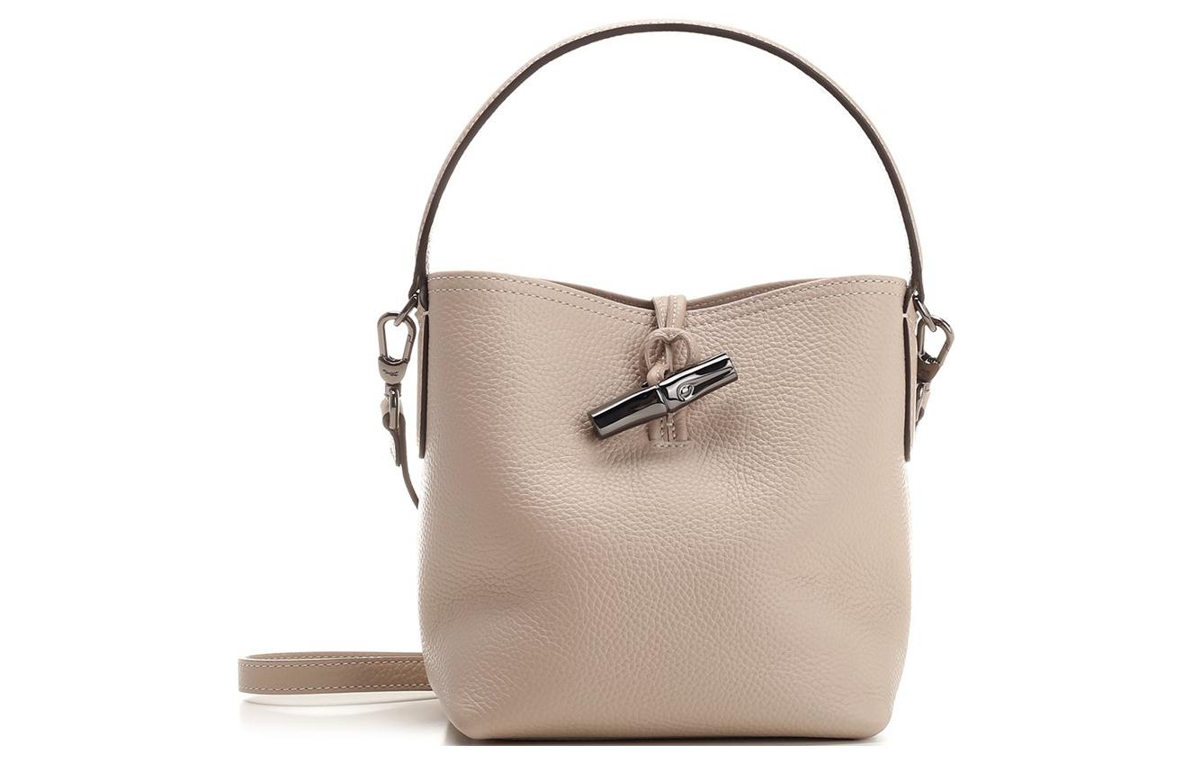 Roseau Essential Сумка-ведро из коровьей кожи, Женская сумка через плечо, Кросс-боди Светло-бежевый LONGCHAMP
Roseau Essential Сумка-ведро из коровьей кожи, Женская сумка через плечо, Кросс-боди Светло-бежевый LONGCHAMP