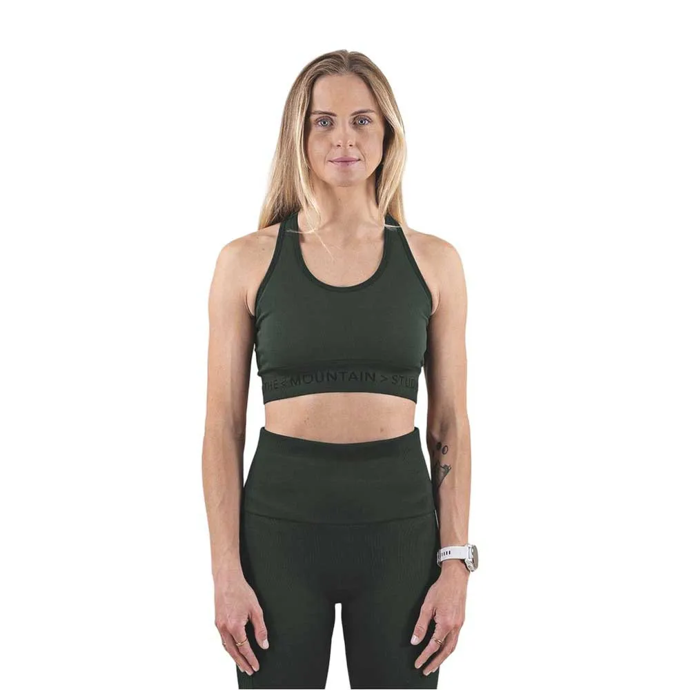 Спортивный топ The Mountain Studio Sports, зеленый 
Спортивный топ The Mountain Studio Sports, зеленый