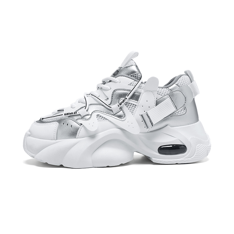 PLAY COBBLER Низкие массивные кроссовки мужские бело-серебристые, цвет White Silver
PLAY COBBLER Низкие массивные кроссовки мужские бело-серебристые, цвет White Silver