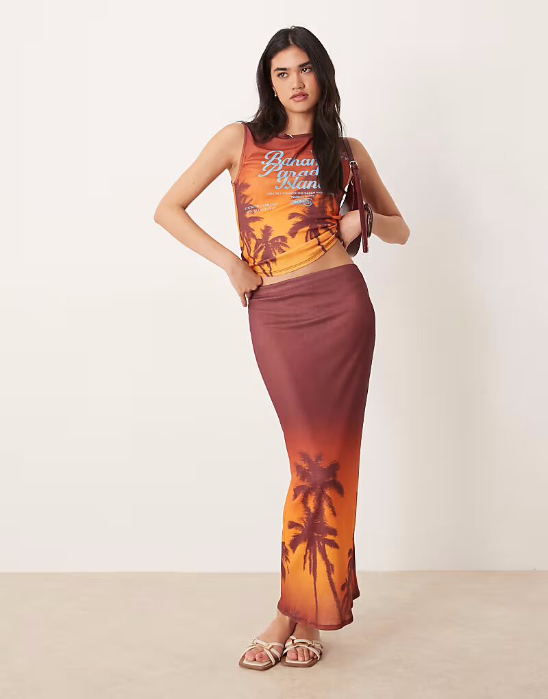 Юбка миди из сетки с принтом «Багамские пальмы» Asos Design
Юбка миди из сетки с принтом «Багамские пальмы» Asos Design