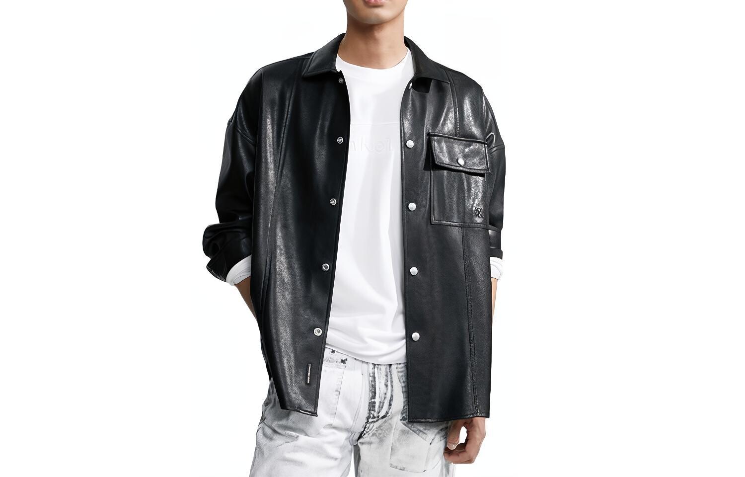 Calvin Klein Мужская кожаная куртка, цвет BEH - CK Black
Calvin Klein Мужская кожаная куртка, цвет BEH - CK Black