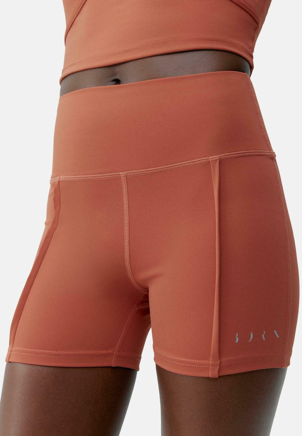 Леггинсы SAYANI Born Living Yoga, оранжевый
Леггинсы SAYANI Born Living Yoga, оранжевый