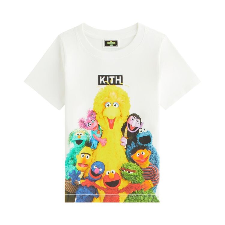 Футболка Kith Kids x Sesame Street Group Hug Tee White, белый 
Футболка Kith Kids x Sesame Street Group Hug Tee White, белый