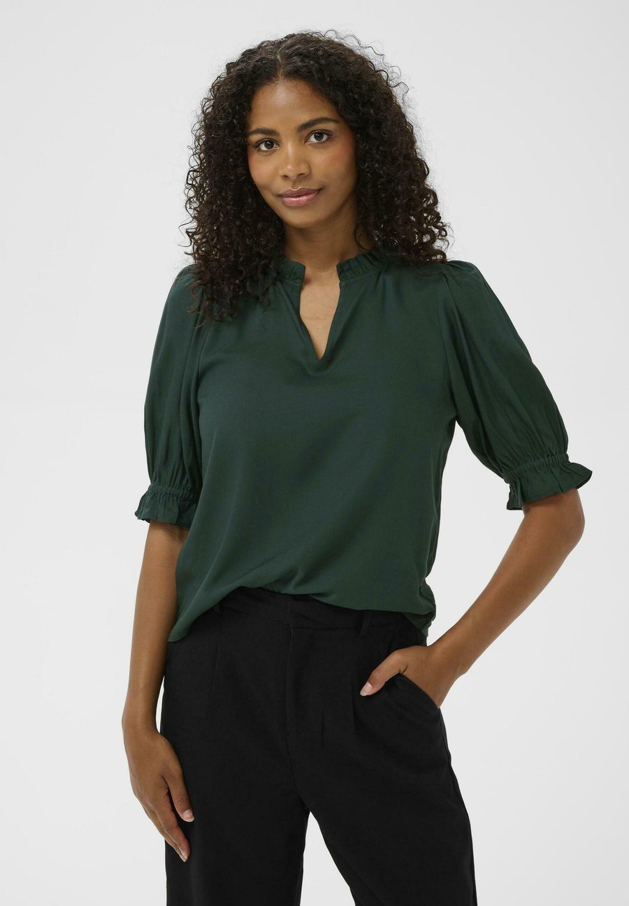 Блуза Kaffe KAELLY SOLID BLOUSE, Ponderosa Pine/Dark Green
Блуза Kaffe KAELLY SOLID BLOUSE, Ponderosa Pine/Dark Green
