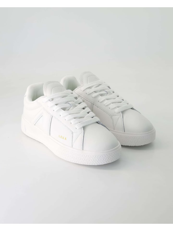 Белые низкие кеды ARKK Copenhagen
Белые низкие кеды ARKK Copenhagen