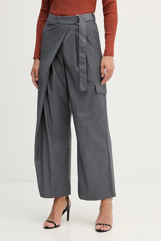 Брюки Sisley, серый
Брюки Sisley, серый