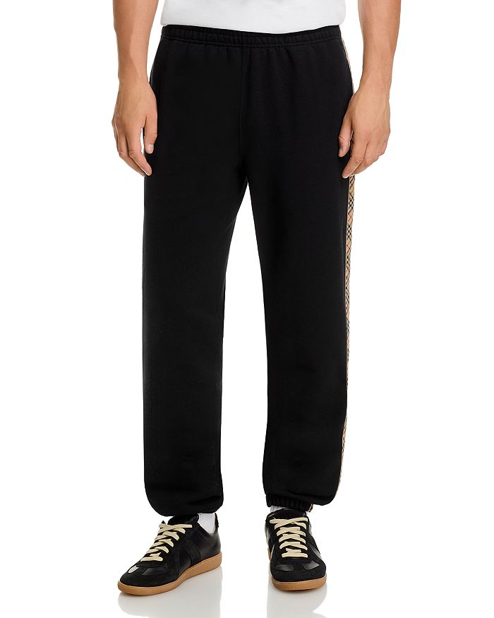 Классические брюки с подворотами Regular Fit Signature Check в полоску Burberry, черный
Классические брюки с подворотами Regular Fit Signature Check в полоску Burberry, черный