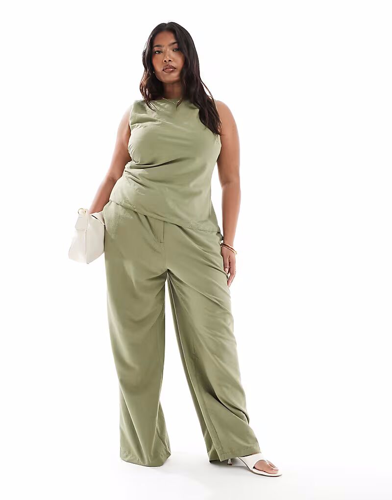 Свободные брюки прямого кроя Curve цвета хаки Asos Design
Свободные брюки прямого кроя Curve цвета хаки Asos Design