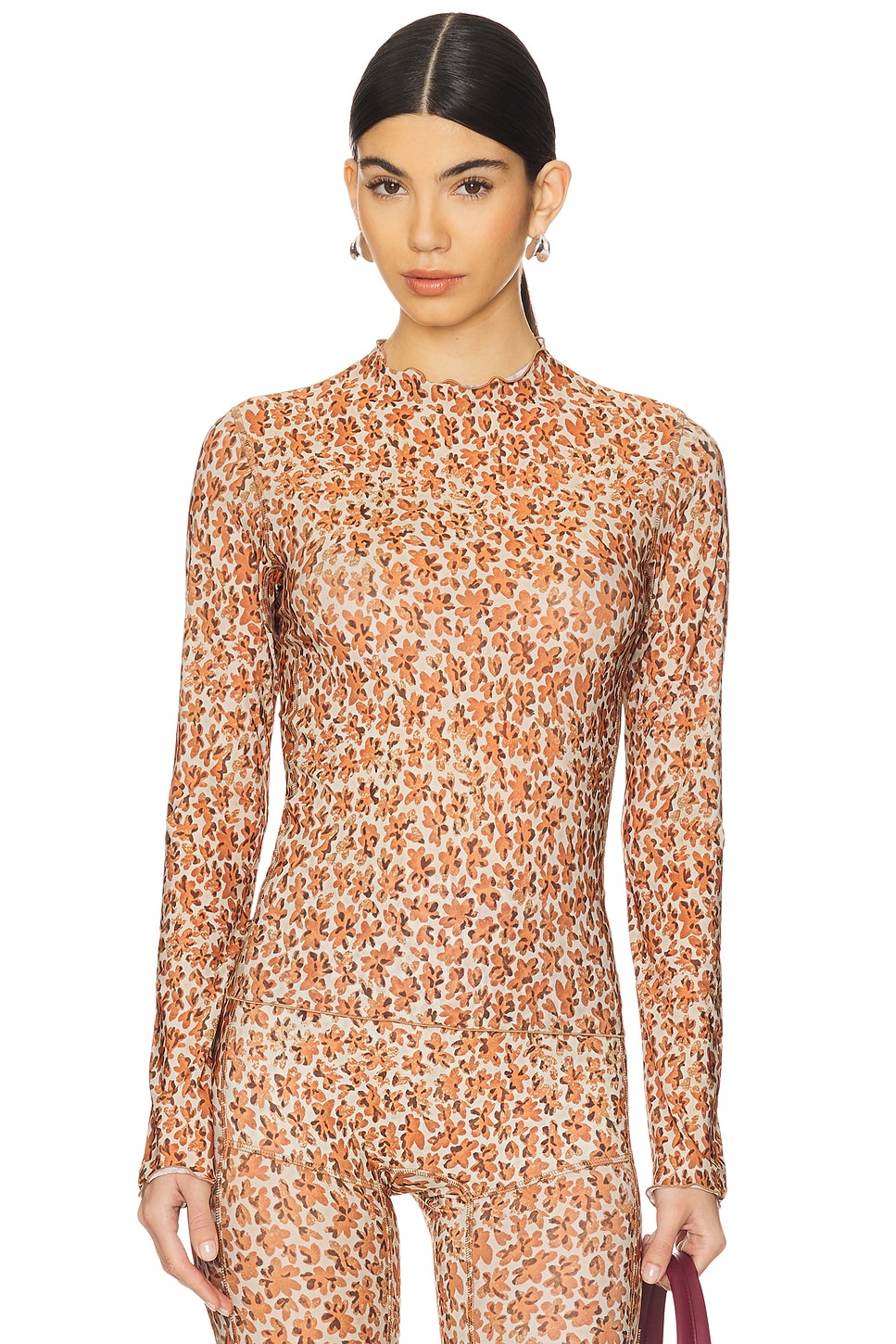 Топ Halcyon Knwls, scorched flower
Топ Halcyon Knwls, scorched flower