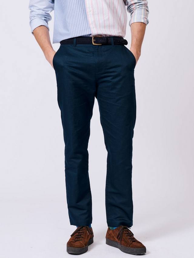 Сшитые на заказ брюки от owsten из хлопчатобумажной смеси Aubin, темно-синий
Сшитые на заказ брюки от owsten из хлопчатобумажной смеси Aubin, темно-синий