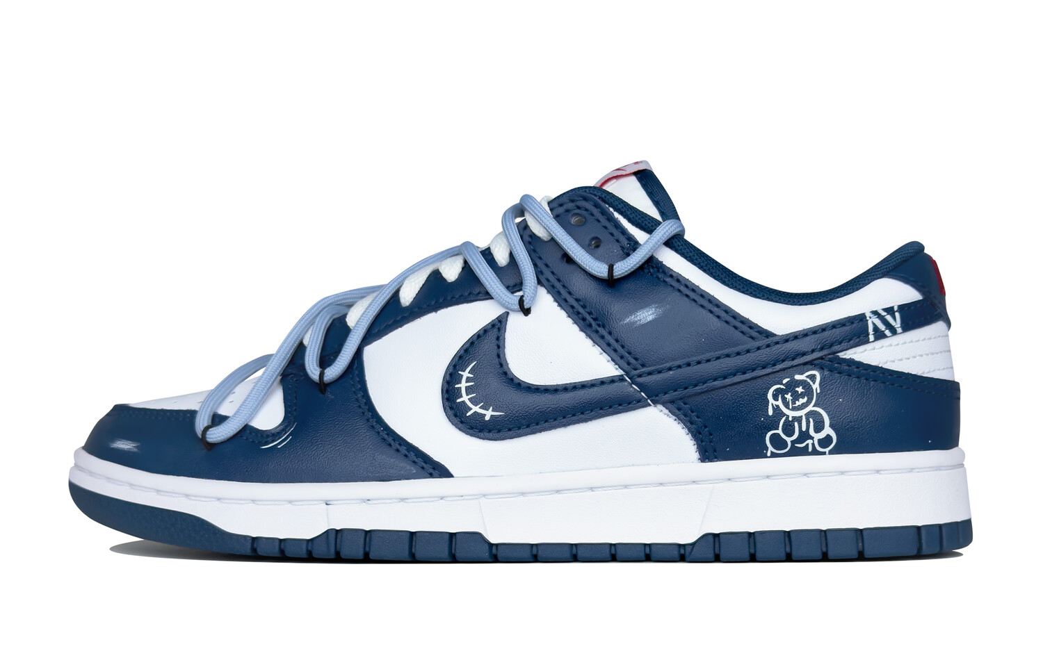 Кроссовки Nike Dunk Skateboarding Shoes Men Low-top Dark Blue/White, белый/темно-синий
Кроссовки Nike Dunk Skateboarding Shoes Men Low-top Dark Blue/White, белый/темно-синий