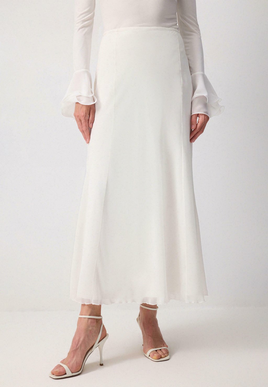 Юбка макси WITH ELASTIC WAIST Touché Privé, кремовый
Юбка макси WITH ELASTIC WAIST Touché Privé, кремовый