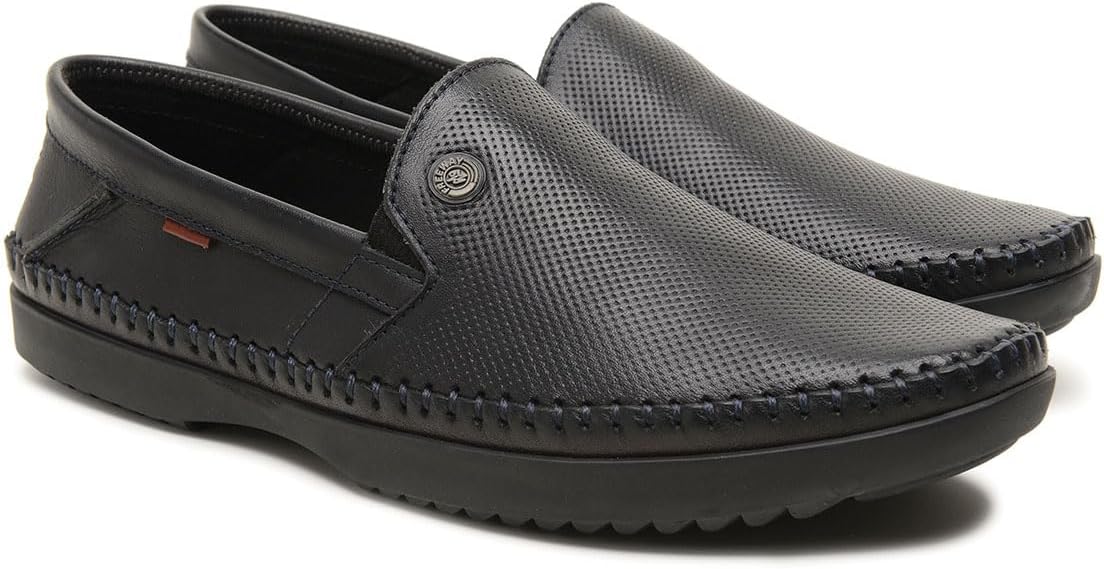 Мужские кожаные лоферы Freeway Logan X-4, верх из натуральной кожи с технологией ConfortPalm, резиновая подошва, повседневные тапочки на плоской подошве, черный
Мужские кожаные лоферы Freeway Logan X-4, верх из натуральной кожи с технологией ConfortPalm, резиновая подошва, повседневные тапочки на плоской подошве, черный