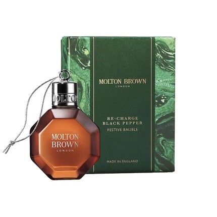 Re-Charge Black Pepper Праздничный безделушка гель для ванны и душа 75 мл Molton Brown
Re-Charge Black Pepper Праздничный безделушка гель для ванны и душа 75 мл Molton Brown