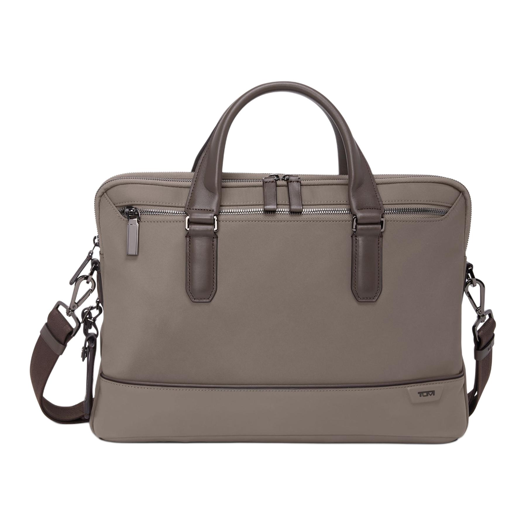 Нейлоновый портфель Unisex Wood Shades TUMI, basic set (bag+dust bag)
Нейлоновый портфель Unisex Wood Shades TUMI, basic set (bag+dust bag)