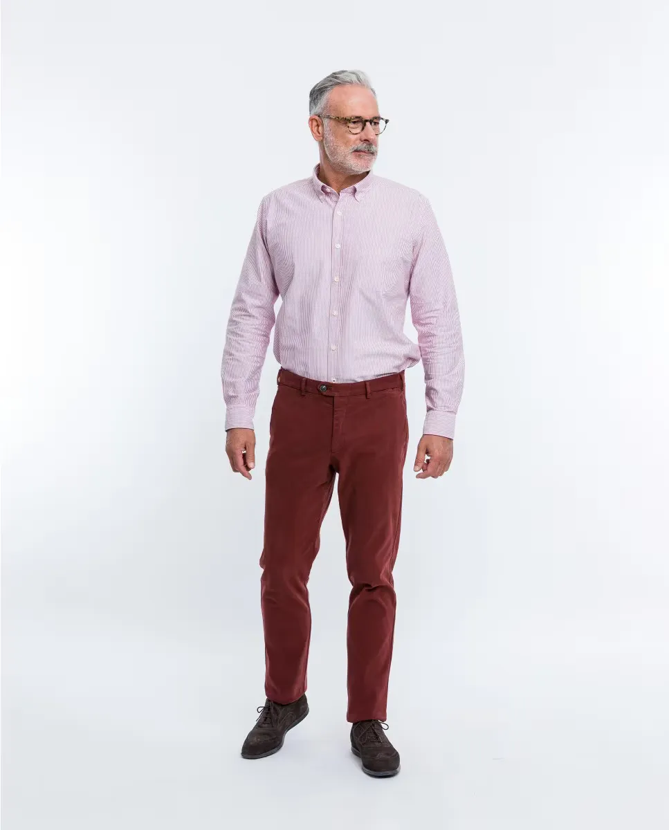 Обычные мужские брюки чинос темно-бордового цвета Wickett Jones, бордовый
Обычные мужские брюки чинос темно-бордового цвета Wickett Jones, бордовый