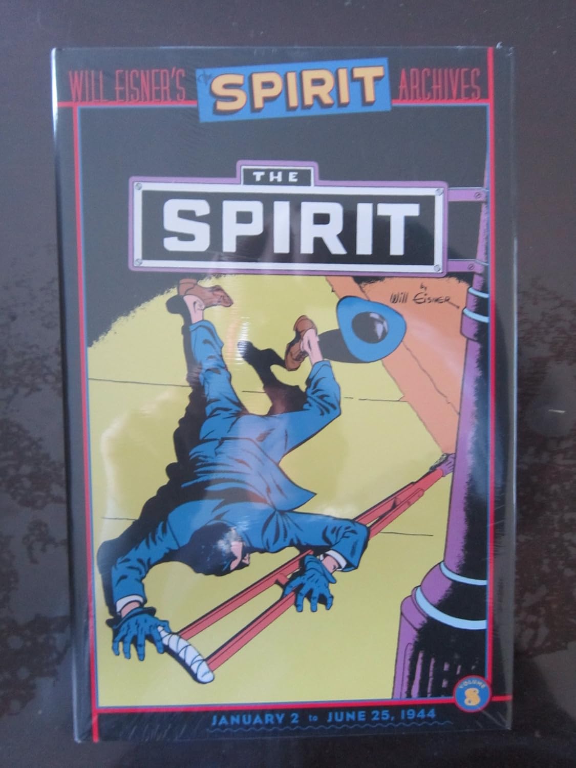 The Spirit Archives, Vol. 8: January 2 to June 25, 1944 (DC Comics)
The Spirit Archives, Vol. 8: January 2 to June 25, 1944 (DC Comics)