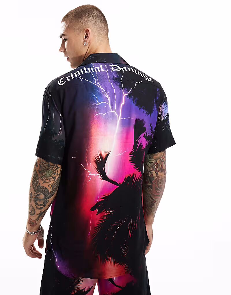 Рубашка с принтом молнии Criminal Damage в цвете «мульти»
Рубашка с принтом молнии Criminal Damage в цвете «мульти»