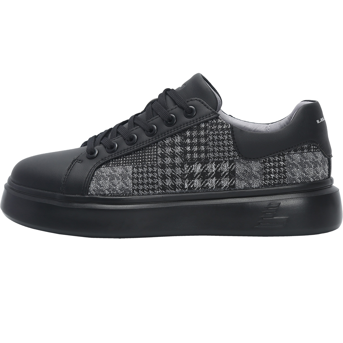 Нескользящие и износостойкие, легкие, сбалансированные, низкие, мужские кроссовки LESS IS MORE, Blue/White (W5Xxl30601)
Нескользящие и износостойкие, легкие, сбалансированные, низкие, мужские кроссовки LESS IS MORE, Blue/White (W5Xxl30601)