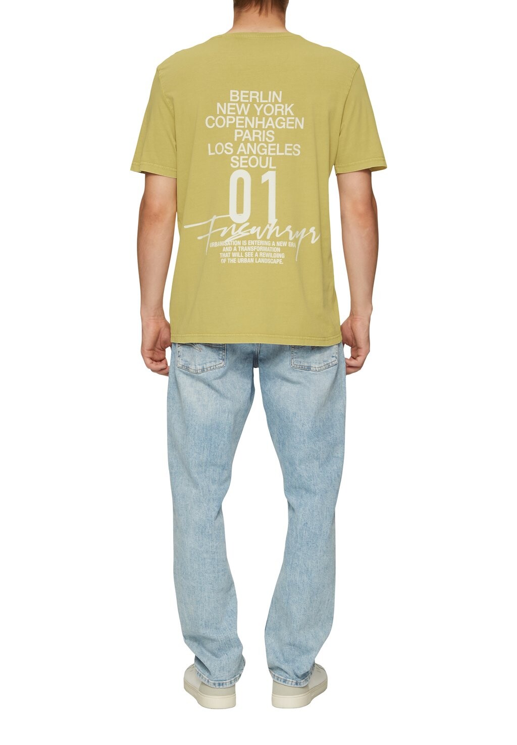 Футболка с принтом QS, темно-желтый
Футболка с принтом QS, темно-желтый