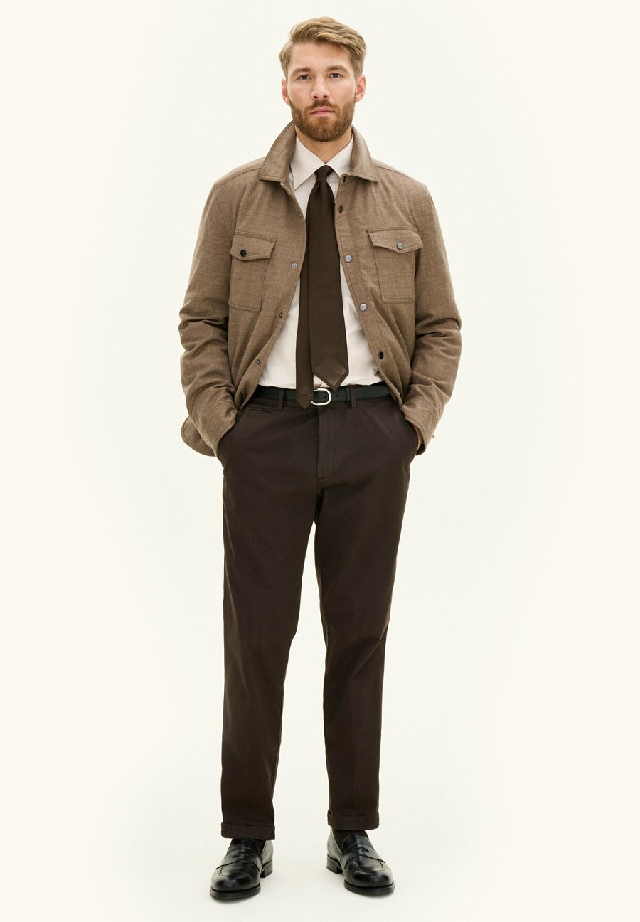 Куртка Oscar Jacobson Light jacket, Walnut Beige/Beige
Куртка Oscar Jacobson Light jacket, Walnut Beige/Beige