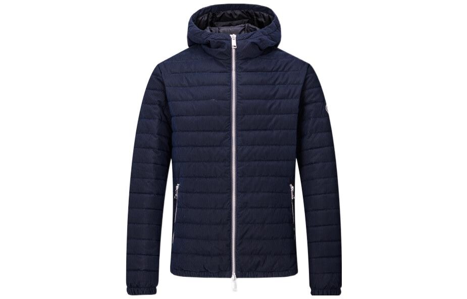 Стеганая куртка мужская темно-синяя Armani Exchange, темно-синий
Стеганая куртка мужская темно-синяя Armani Exchange, темно-синий