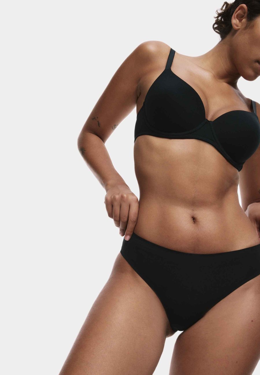 Брифы Marks & Spencer 3 PACK COOL COMFORT, Black
Брифы Marks & Spencer 3 PACK COOL COMFORT, Black